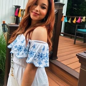 Francesca’s blue lace dress